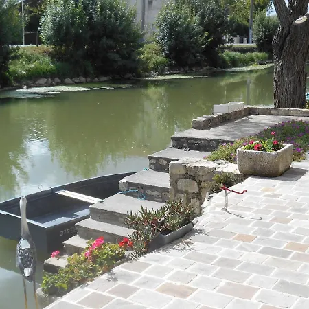 Marais Poitevin Pêche ,barque, Vélos, Wifi, Linge, Cheminée, Cuisine Casa vacanze *