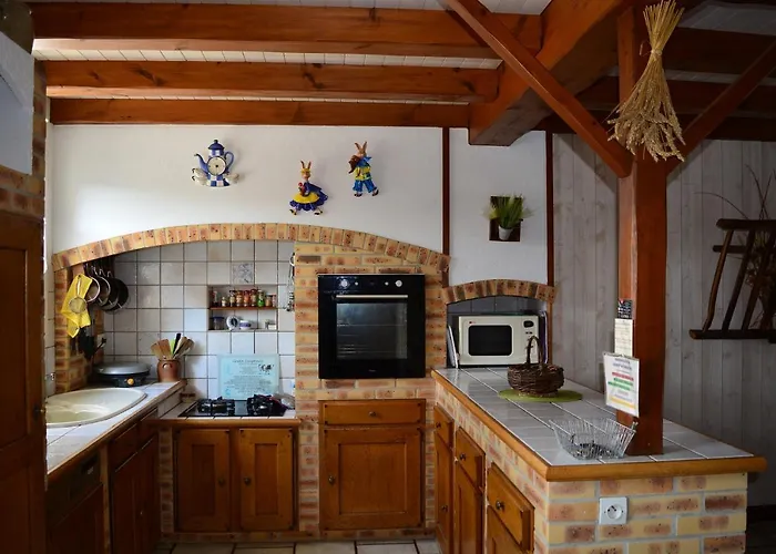 Marais Poitevin Pêche ,barque, Vélos, Wifi, Linge, Cheminée, Cuisine Сasa de vacaciones *