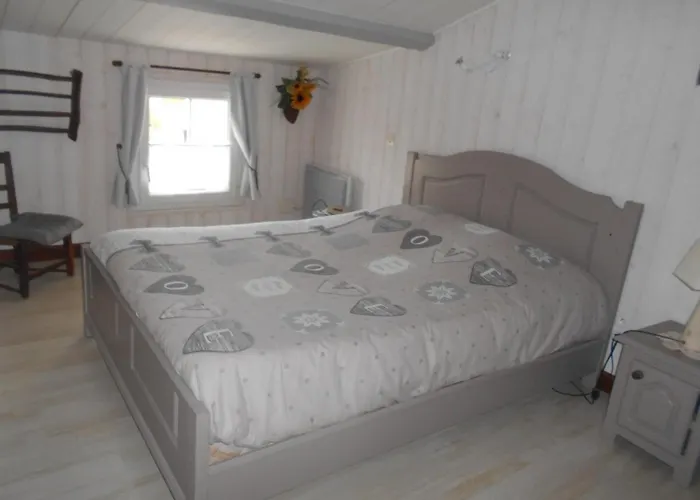 Сasa de vacaciones Marais Poitevin Pêche ,barque, Vélos, Wifi, Linge, Cheminée, Cuisine *