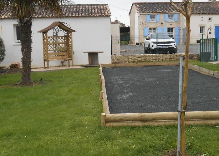 Marais Poitevin Pêche ,barque, Vélos, Wifi, Linge, Cheminée, Cuisine *