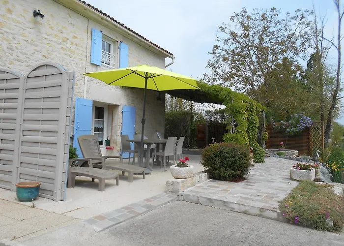 Marais Poitevin Pêche ,barque, Vélos, Wifi, Linge, Cheminée, Cuisine *