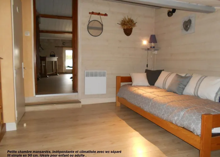 Marais Poitevin Pêche ,barque, Vélos, Wifi, Linge, Cheminée, Cuisine Сasa de vacaciones *